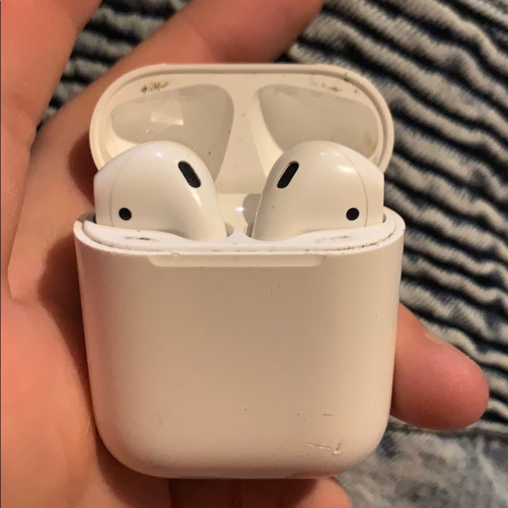 Air pods